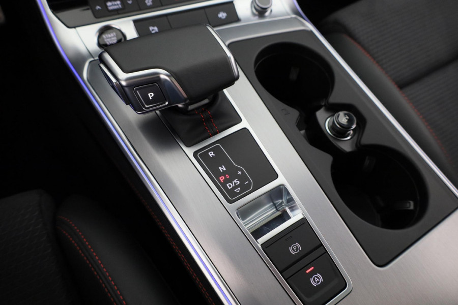 Audi A6 Avant 55 TFSI e quattro Pro Line S Competition Private lease vanaf €1343,- pm  | 367pk Plug in Hybrid | Panoramadak | B&O | Assistentiepakket Tour | Verwarmbare voorstoelen