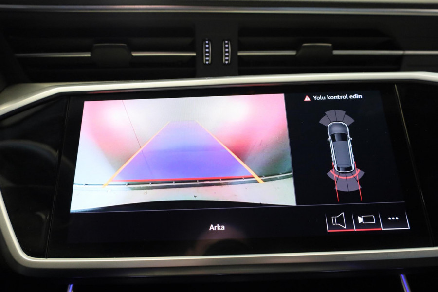 Audi A6 Avant 55 TFSI e quattro Pro Line S Competition Private lease vanaf €1343,- pm  | 367pk Plug in Hybrid | Panoramadak | B&O | Assistentiepakket Tour | Verwarmbare voorstoelen