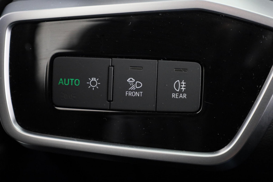 Audi A6 Avant 55 TFSI e quattro Pro Line S Competition Private lease vanaf €1343,- pm  | 367pk Plug in Hybrid | Panoramadak | B&O | Assistentiepakket Tour | Verwarmbare voorstoelen