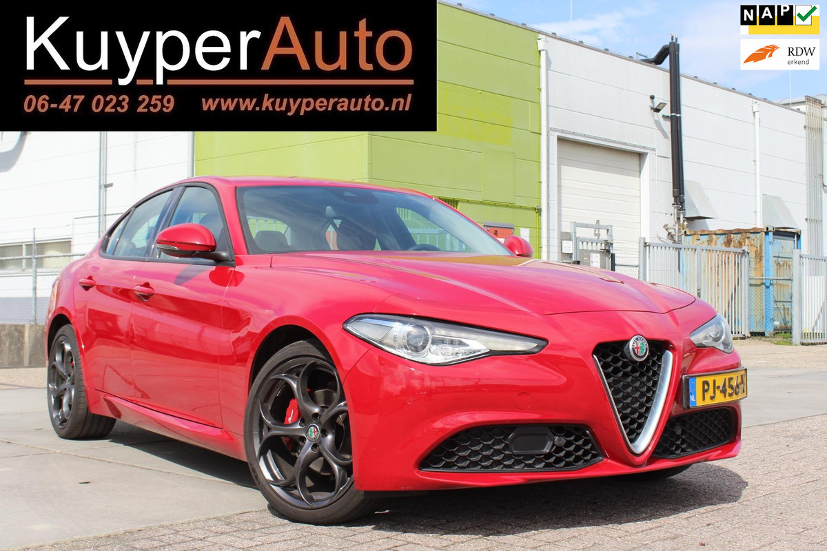 Alfa Romeo Giulia 2.2 Eco Business Super PRACHTIGE AUTOMAAT VOL LEDER EN OPTIES Alfa Romeo Giulia 2.2 Eco Business Super PRACHTIGE AUTOMAAT VOL LEDER EN OPTIES