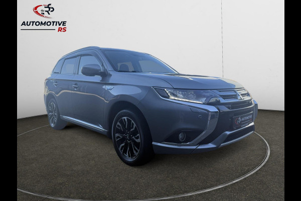 Mitsubishi Outlander 2.0 PHEV 4x4 | Luxe | Rockford Audio | 360° Camera | Navi | Schuif-/kanteldak