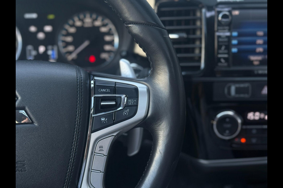 Mitsubishi Outlander 2.0 PHEV 4x4 | Luxe | Rockford Audio | 360° Camera | Navi | Schuif-/kanteldak