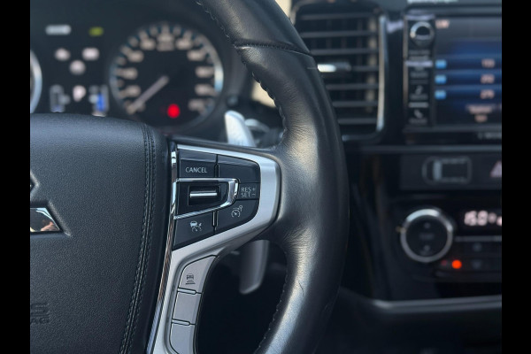 Mitsubishi Outlander 2.0 PHEV 4x4 | Luxe | Rockford Audio | 360° Camera | Navi | Schuif-/kanteldak