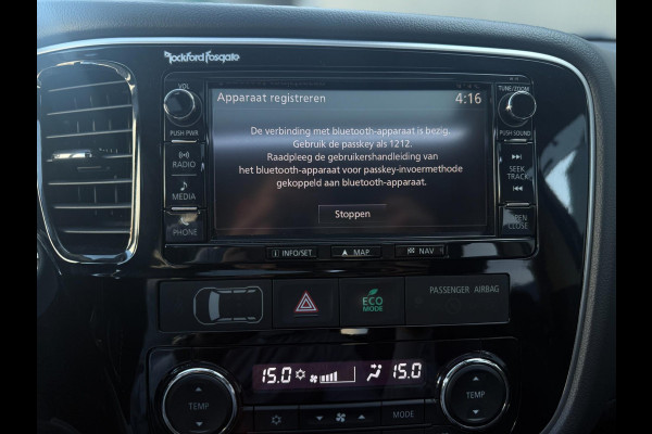 Mitsubishi Outlander 2.0 PHEV 4x4 | Luxe | Rockford Audio | 360° Camera | Navi | Schuif-/kanteldak