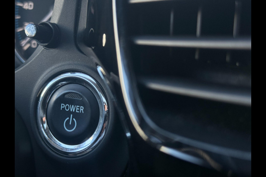 Mitsubishi Outlander 2.0 PHEV 4x4 | Luxe | Rockford Audio | 360° Camera | Navi | Schuif-/kanteldak