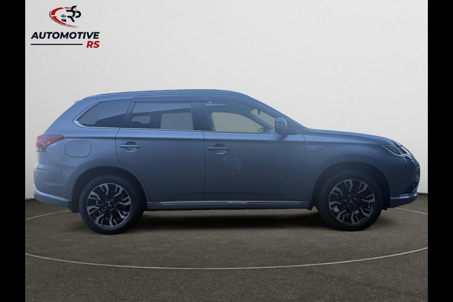 Mitsubishi Outlander 2.0 PHEV 4x4 | Luxe | Rockford Audio | 360° Camera | Navi | Schuif-/kanteldak