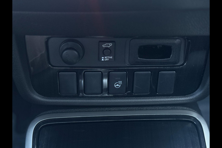 Mitsubishi Outlander 2.0 PHEV 4x4 | Luxe | Rockford Audio | 360° Camera | Navi | Schuif-/kanteldak