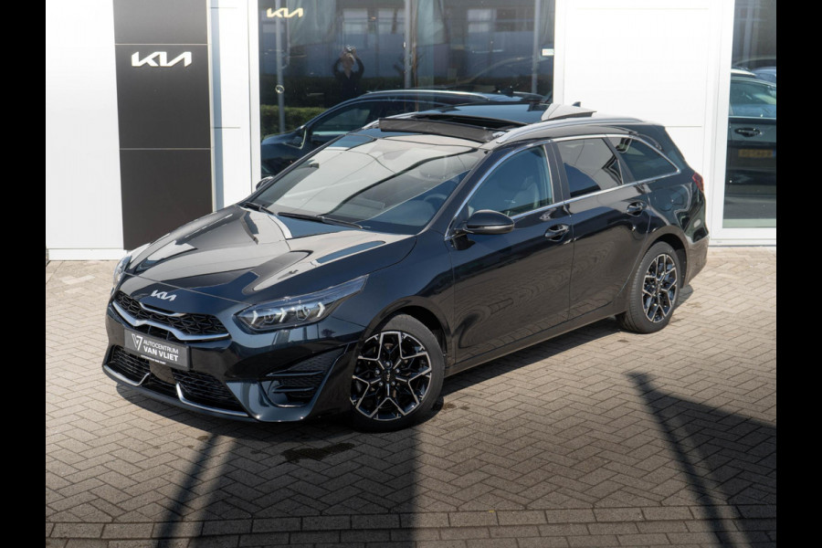 Kia Ceed Sportswagon 1.5 T-GDi GT-Line Automaat | Panorama Schuifkanteldak | Stoel en stuurverwarming |