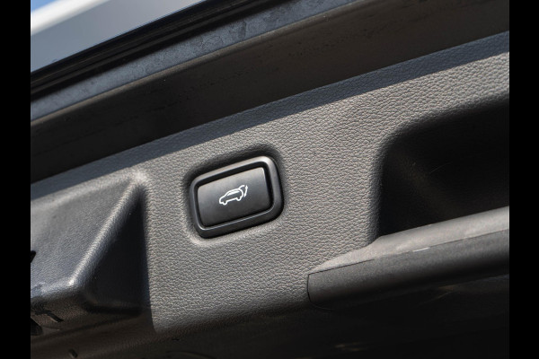 Kia Ceed Sportswagon 1.5 T-GDi GT-Line Automaat | Panorama Schuifkanteldak | Stoel en stuurverwarming |