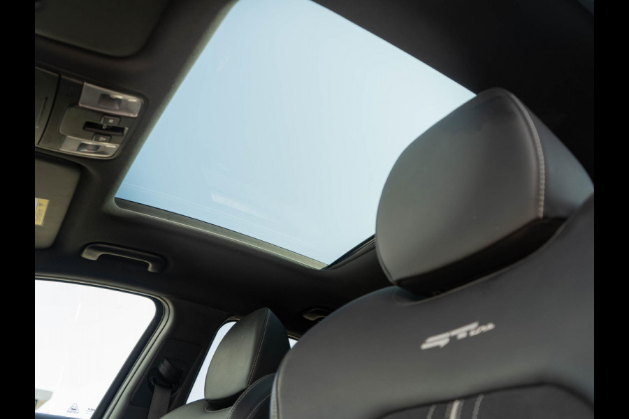 Kia Ceed Sportswagon 1.5 T-GDi GT-Line Automaat | Panorama Schuifkanteldak | Stoel en stuurverwarming |