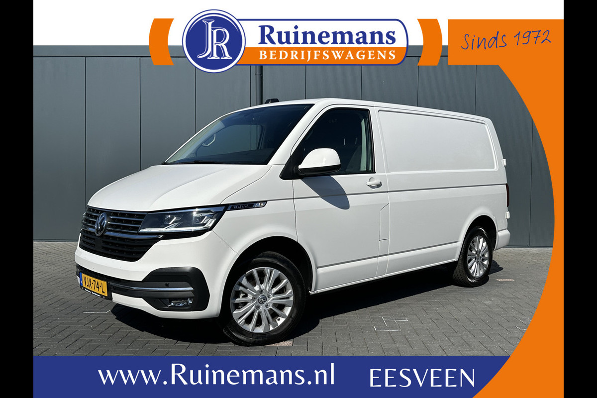 Volkswagen Transporter 2.0 TDI / L1H1 / BULLI / TREKHAAK / VIRTUAL / SOFTCLOSE / CAMERA / ADAPTIVE CRUISE / CARPLAY Volkswagen Transporter 2.0 TDI / L1H1 / BULLI / TREKHAAK / VIRTUAL / SOFTCLOSE / CAMERA / ADAPTIVE CRUISE / CARPLAY
