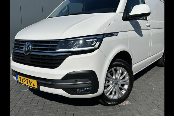 Volkswagen Transporter 2.0 TDI / L1H1 / BULLI / TREKHAAK / VIRTUAL / SOFTCLOSE / CAMERA / ADAPTIVE CRUISE / CARPLAY