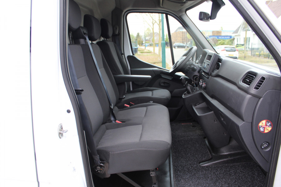Renault Master T35 2.3 dCi 145PK Euro6 L4H2 DL Energy ✓ 3500KG trekhaak ✓ dubbel lucht ✓ imperiaal ✓ 2x schuifdeur