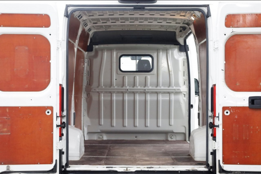 Peugeot Boxer 2.2 BlueHDi 120pk L2H2 Premium Airco/Camera 08-2020