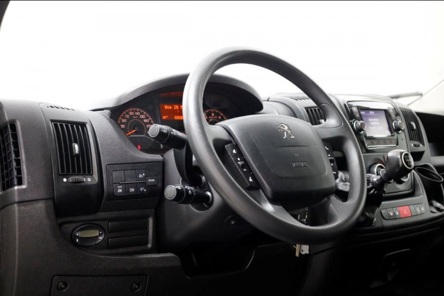 Peugeot Boxer 2.2 BlueHDi 120pk L2H2 Premium Airco/Camera 08-2020