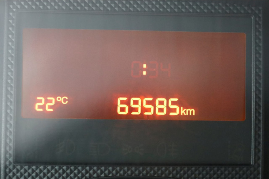 Peugeot Boxer 2.2 BlueHDi 120pk L2H2 Premium Airco/Camera 08-2020