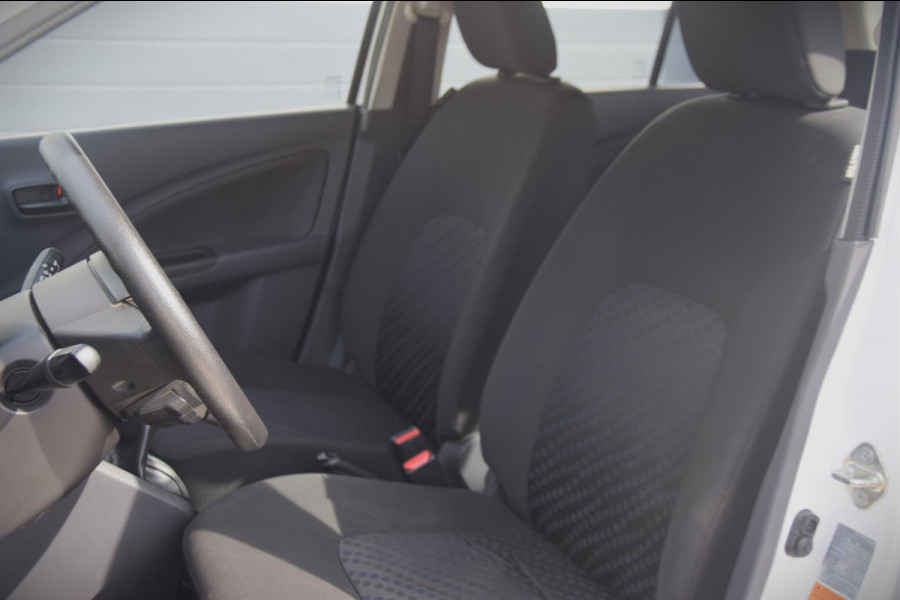 Suzuki Celerio 1.0 Comfort Airco / Bluetooth audio / 400kg trekgewicht! 5 persoons! NL auto /