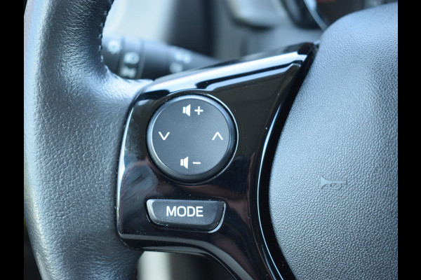 Peugeot 108 1.0 e-VTi Style | 72 PK | AIRCO | BLUETOOTH | DONKER GETINT GLAS |