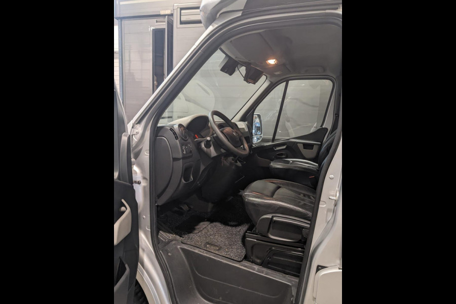 Renault Master T35 2.3 dCi L3H1 Stop & Start DC PAARDENWAGEN