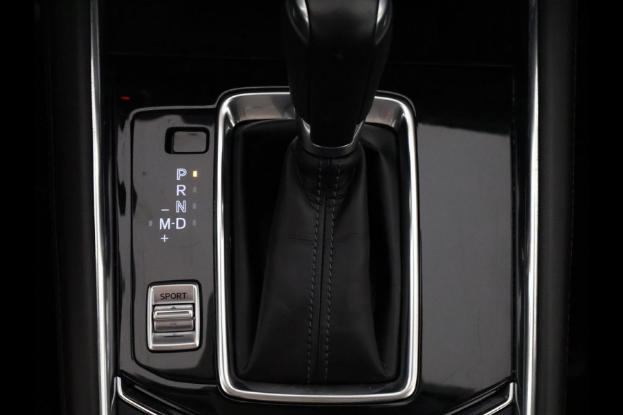 Mazda CX-5 2.0 SkyActiv-G 165 Luxury Automaat | Navigatie | 360° camera | Leder | Parkeersensoren |