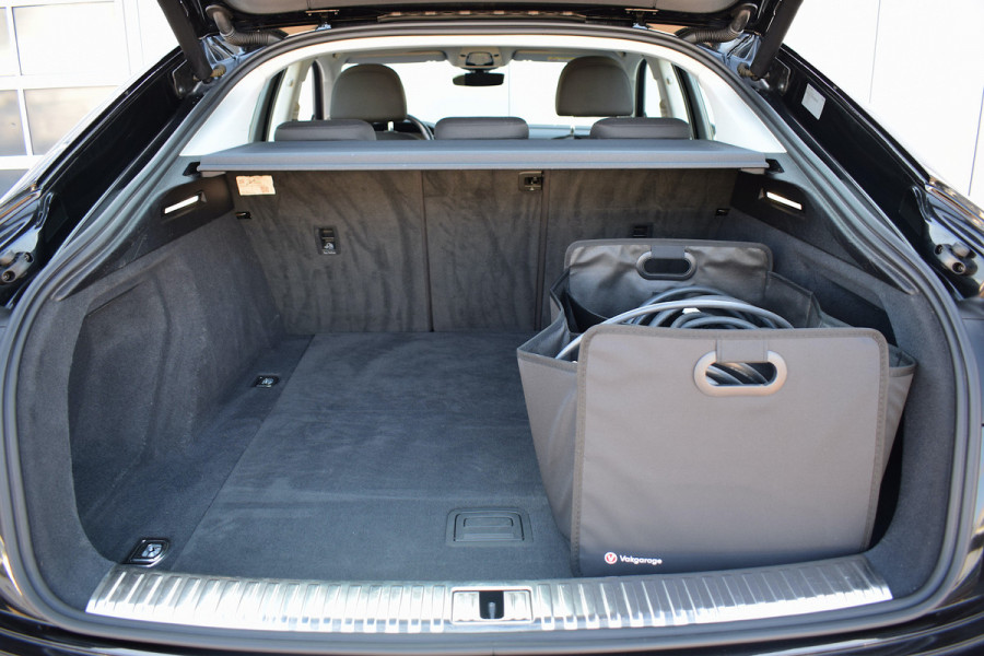 Audi e-tron Sportback 50 quattro Business edition 71 kWh | Luchtvering | Mem. Seats | Virtual | 21” LM | GT