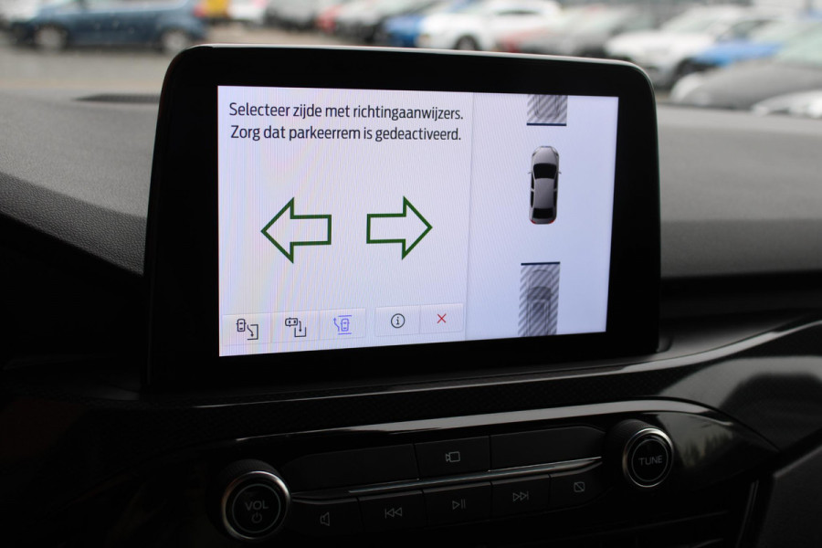 Ford Kuga 2.5 PHEV ST-Line X | Adaptive cruise control | Dodehoeksensoren | Camera