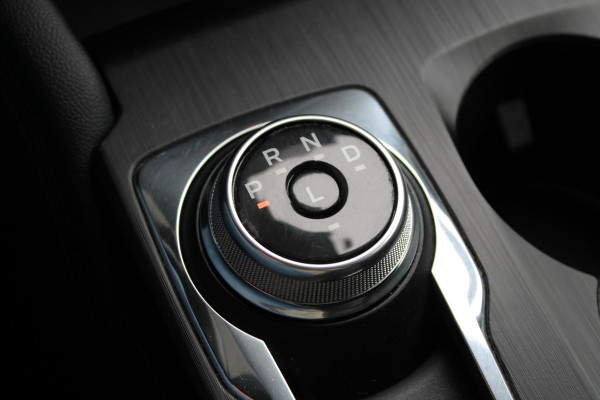 Ford Kuga 2.5 PHEV ST-Line X | Adaptive cruise control | Dodehoeksensoren | Camera