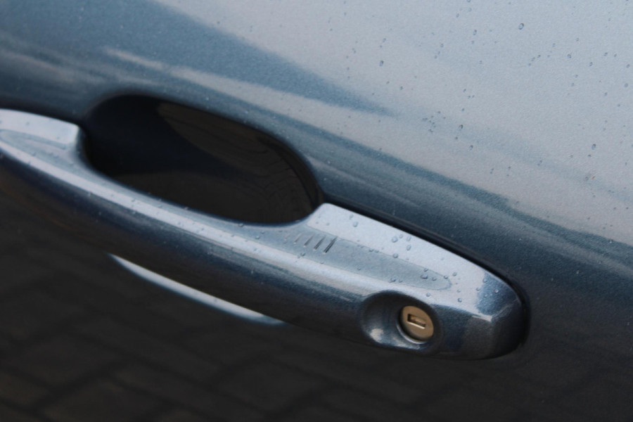 Ford Kuga 2.5 PHEV ST-Line X | Adaptive cruise control | Dodehoeksensoren | Camera