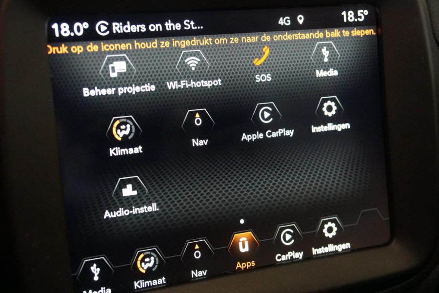 Jeep Renegade 1.0T Longitude + PANORAMA / APPLE CARPLAY