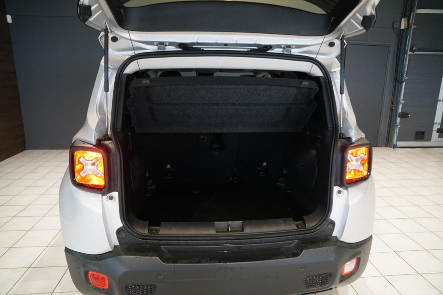 Jeep Renegade 1.0T Longitude + PANORAMA / APPLE CARPLAY