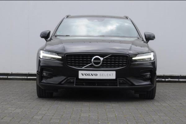 Volvo V60 B3 177PK Automaat R-Design Volvo V60 B3 177PK R-Design / Audio & Park Assist / Driver assist / Climate / Verwarmbare voorruit / 19''velgen
