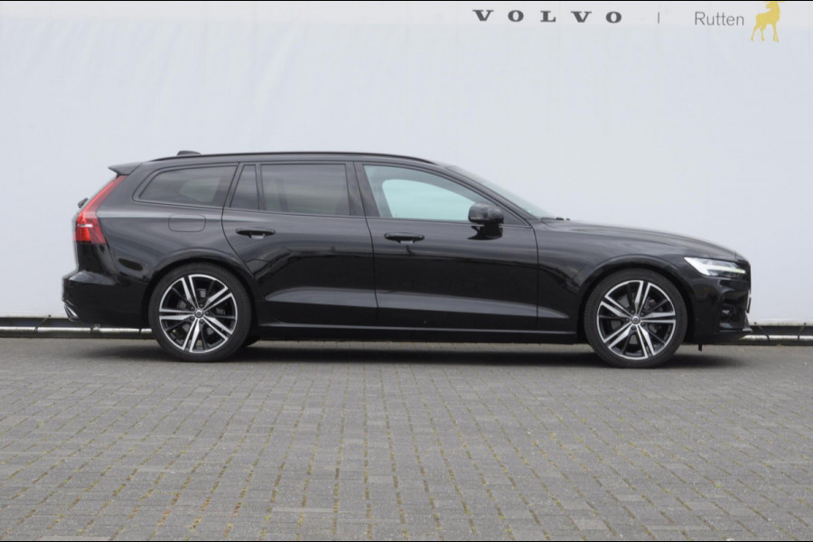 Volvo V60 B3 177PK Automaat R-Design Volvo V60 B3 177PK R-Design / Audio & Park Assist / Driver assist / Climate / Verwarmbare voorruit / 19''velgen