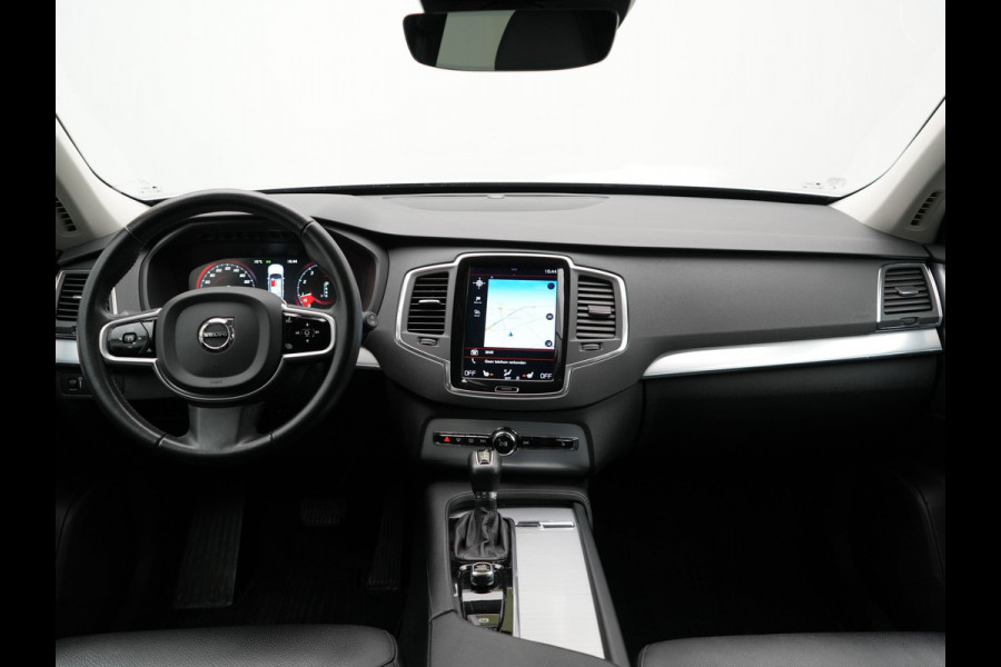 Volvo XC90 2.0 T5 AWD Momentum | Carplay | Adaptive Cruise | Camera | Stoelverwarming | Navigatiesysteem | Lane Assist |