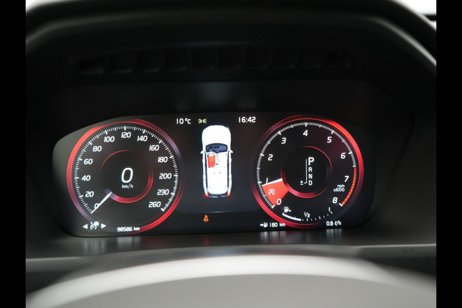 Volvo XC90 2.0 T5 AWD Momentum | Carplay | Adaptive Cruise | Camera | Stoelverwarming | Navigatiesysteem | Lane Assist |