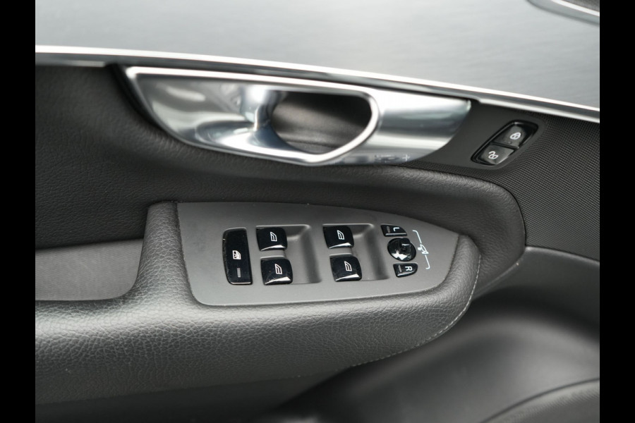 Volvo XC90 2.0 T5 AWD Momentum | Carplay | Adaptive Cruise | Camera | Stoelverwarming | Navigatiesysteem | Lane Assist |
