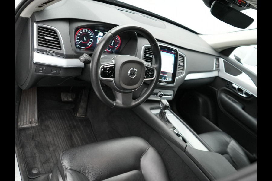 Volvo XC90 2.0 T5 AWD Momentum | Carplay | Adaptive Cruise | Camera | Stoelverwarming | Navigatiesysteem | Lane Assist |
