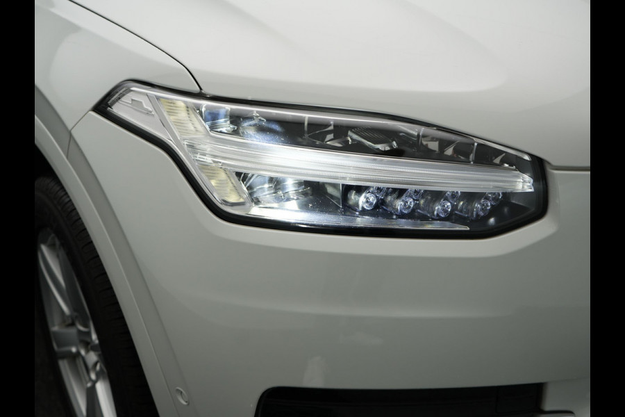 Volvo XC90 2.0 T5 AWD Momentum | Carplay | Adaptive Cruise | Camera | Stoelverwarming | Navigatiesysteem | Lane Assist |