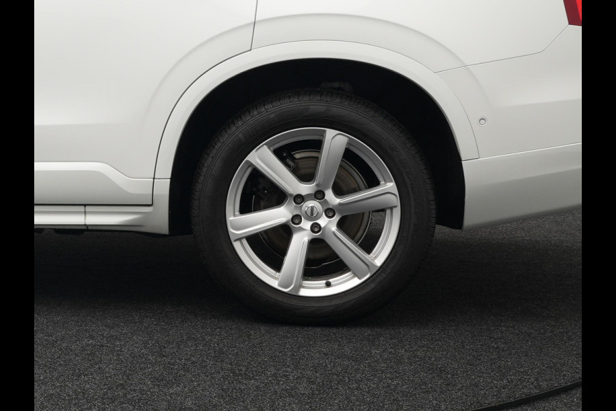 Volvo XC90 2.0 T5 AWD Momentum | Carplay | Adaptive Cruise | Camera | Stoelverwarming | Navigatiesysteem | Lane Assist |