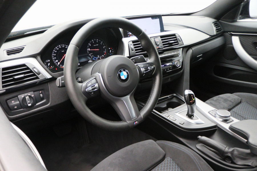 BMW 4 Serie Gran Coupé 418i Executive Edition Climate, Camera, Cruise, Navigatie, Bluetooth, Standkachel, DAB, LED, 18''