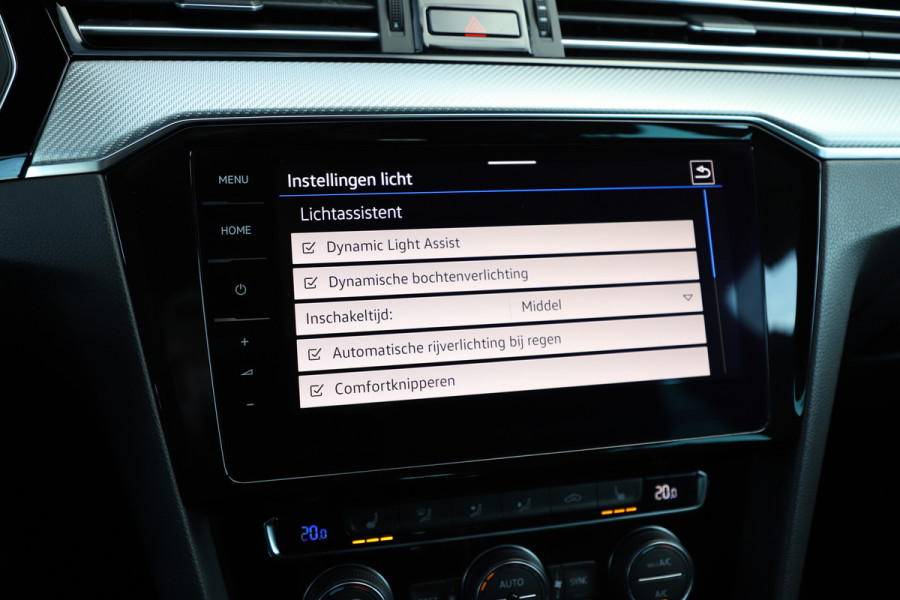 Volkswagen Passat Variant 1.5 TSI R-Line Aut7 | 150PK | Pano | Keyles-go | Sfeerverlichting | ACC | Stoelverwarming | Leder | Led | Apple-carplay