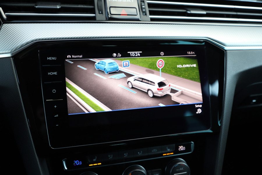Volkswagen Passat Variant 1.5 TSI R-Line Aut7 | 150PK | Pano | Keyles-go | Sfeerverlichting | ACC | Stoelverwarming | Leder | Led | Apple-carplay