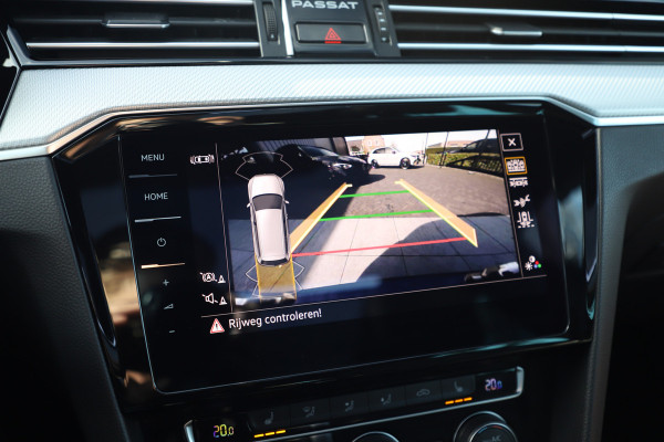 Volkswagen Passat Variant 1.5 TSI R-Line Aut7 | 150PK | Pano | Keyles-go | Sfeerverlichting | ACC | Stoelverwarming | Leder | Led | Apple-carplay