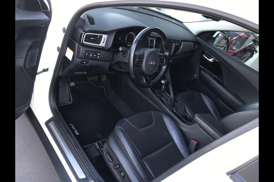 Kia Niro 1.6 Hybrid ExecutiveLine Trekhaak 7 JAAR GARANTIE