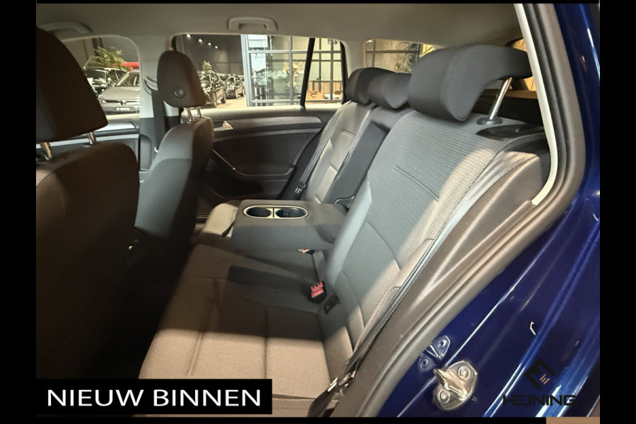 Volkswagen GOLF Variant 1.0 TSI Comfortline. DSG-automaat. Trekhaak. Navi. Apple-carplay