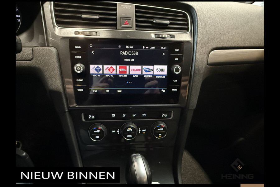 Volkswagen GOLF Variant 1.0 TSI Comfortline. DSG-automaat. Trekhaak. Navi. Apple-carplay