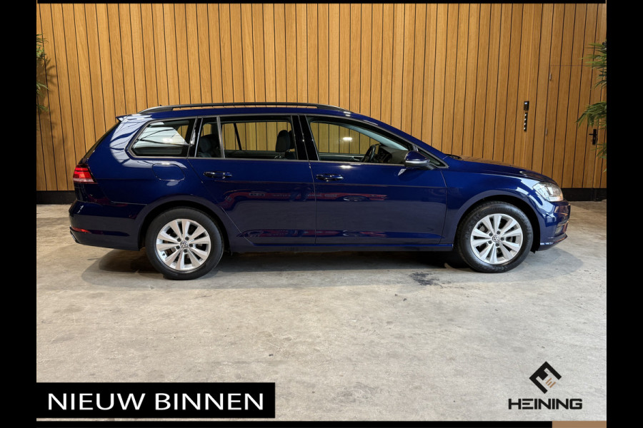 Volkswagen GOLF Variant 1.0 TSI Comfortline. DSG-automaat. Trekhaak. Navi. Apple-carplay