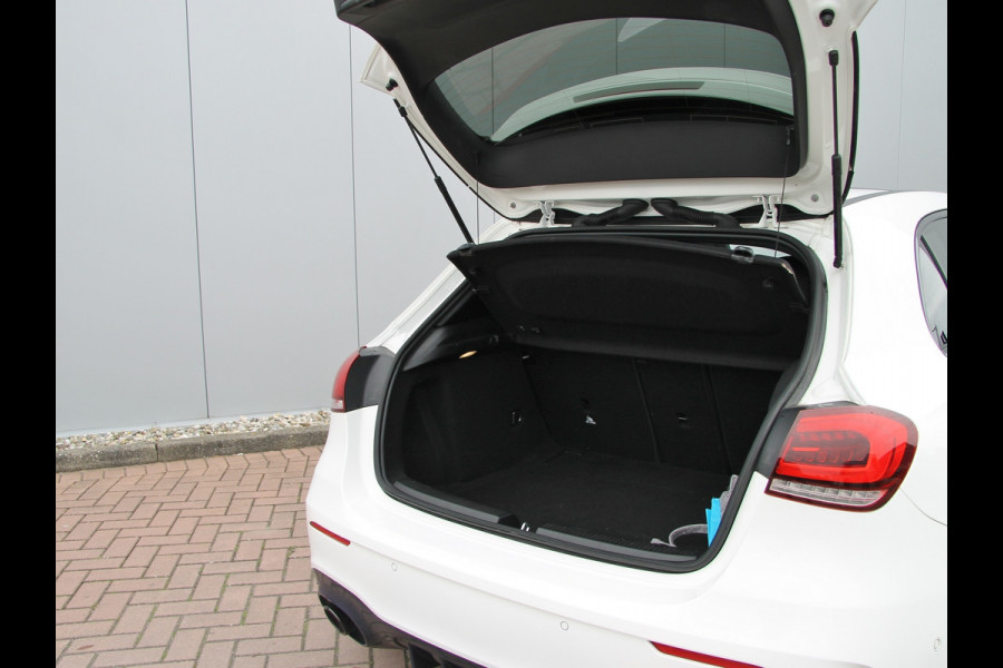 Mercedes-Benz A-Klasse A35 AMG 306pk 4MATIC | Pano | Burmester