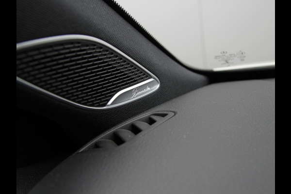 Mercedes-Benz A-Klasse A35 AMG 306pk 4MATIC | Pano | Burmester