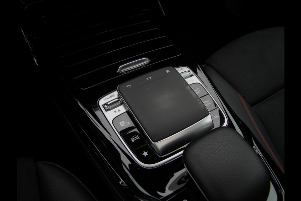 Mercedes-Benz A-Klasse A35 AMG 306pk 4MATIC | Pano | Burmester