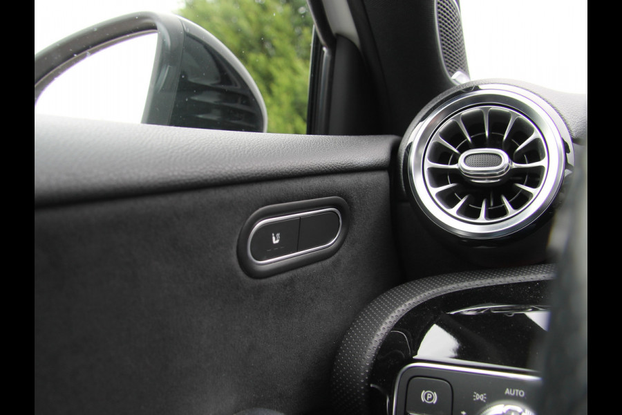 Mercedes-Benz A-Klasse A35 AMG 306pk 4MATIC | Pano | Burmester